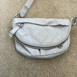 Lululemon micro festival bag in light grey with silver hardware